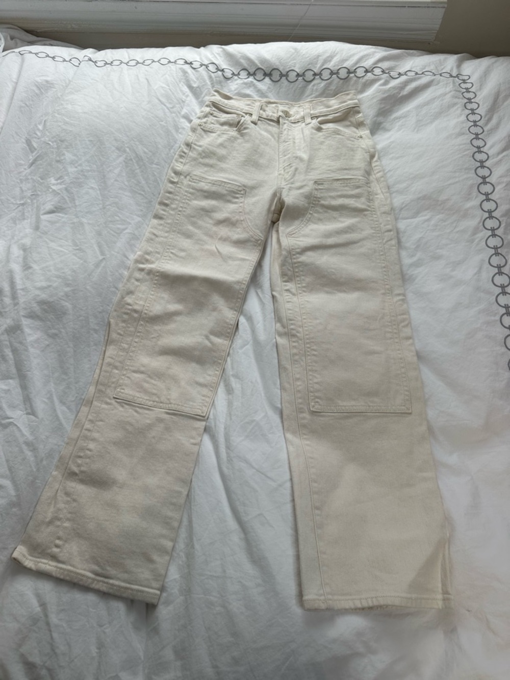 MOTHER Cream Wide-Leg Patch Pocket Jeans